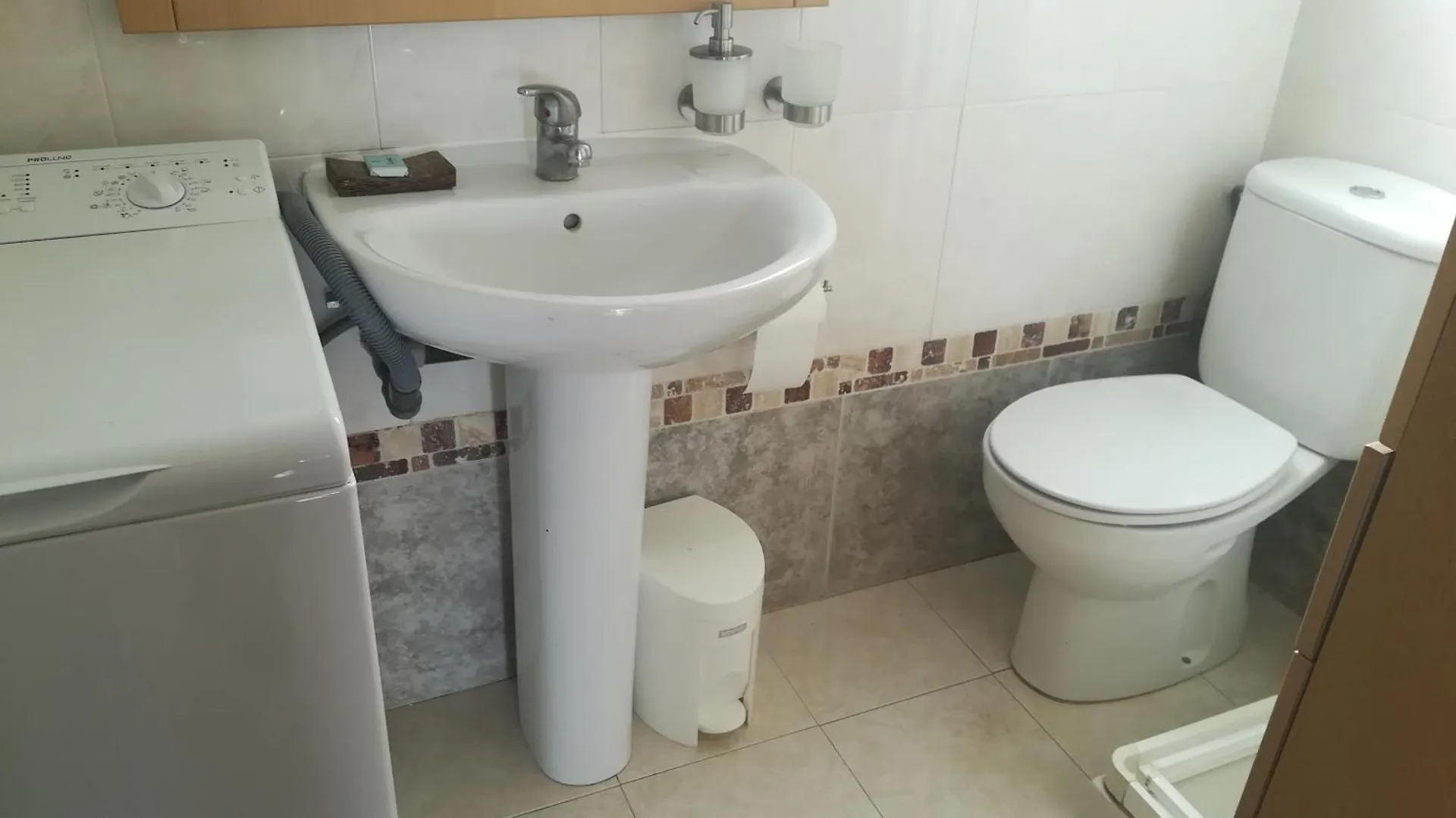 Pequeno Estudio Muy Lindo A 500 M De La Playa L'Escala