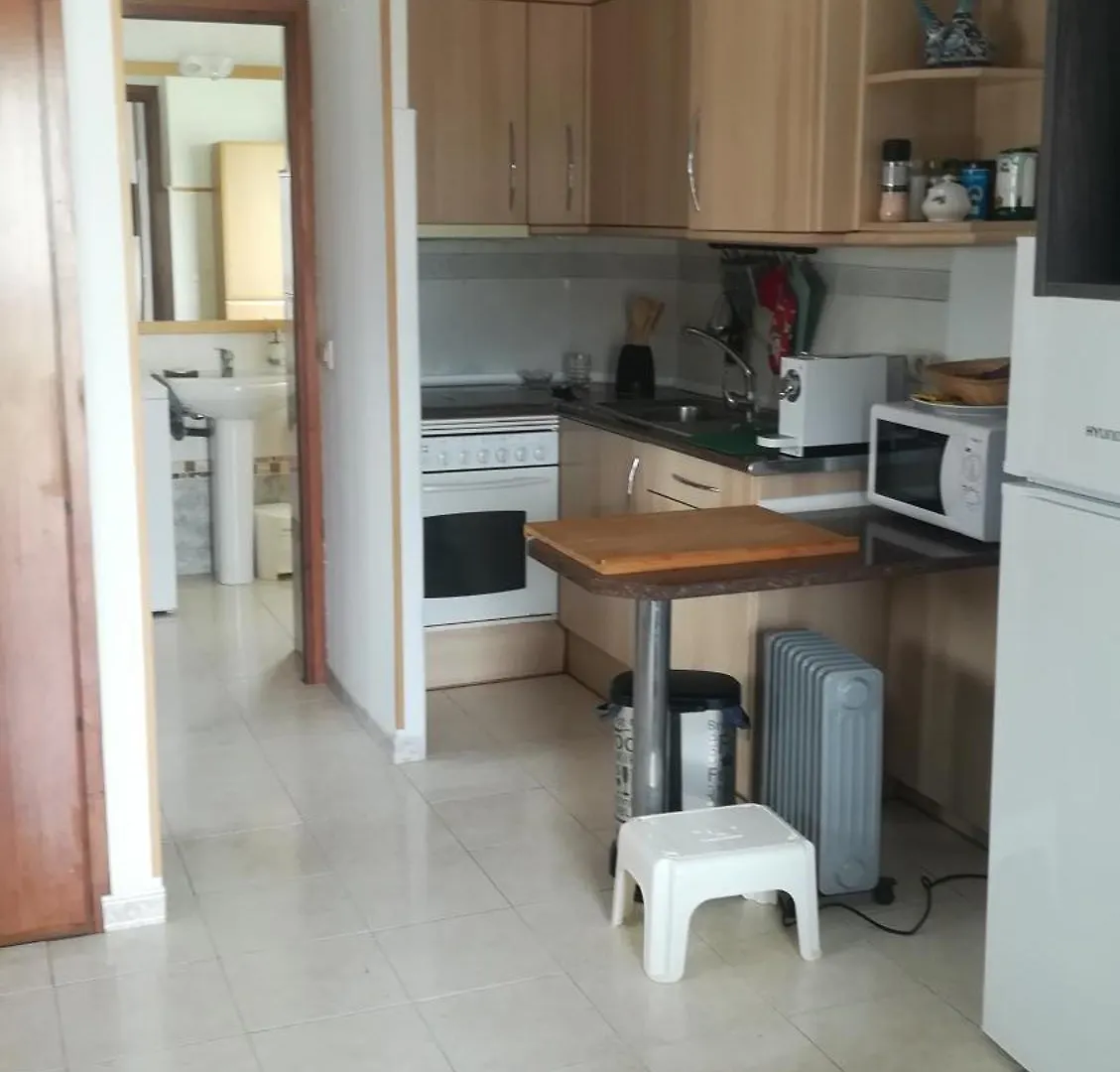 Pequeno Estudio Muy Lindo A 500 M De La Playa L'Escala Apartment